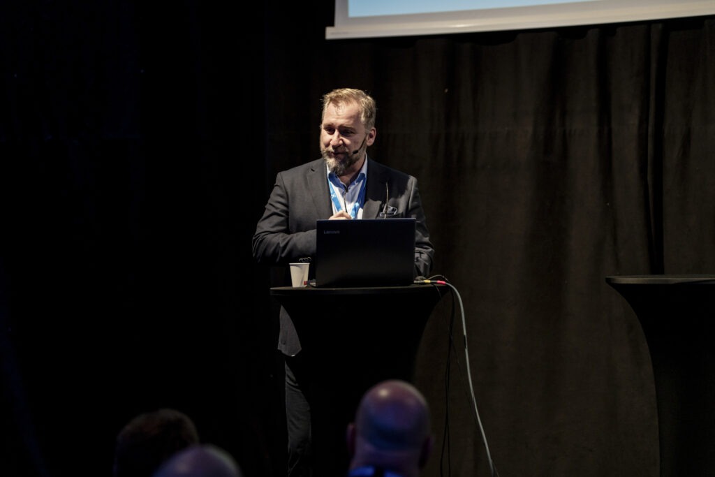 Freddy Jönsson Hanberg talar på Mötesplats samhällssäkerhet.